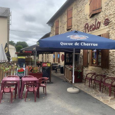 La Taverne Du Boucher Hotel Sarlande Luaran gambar